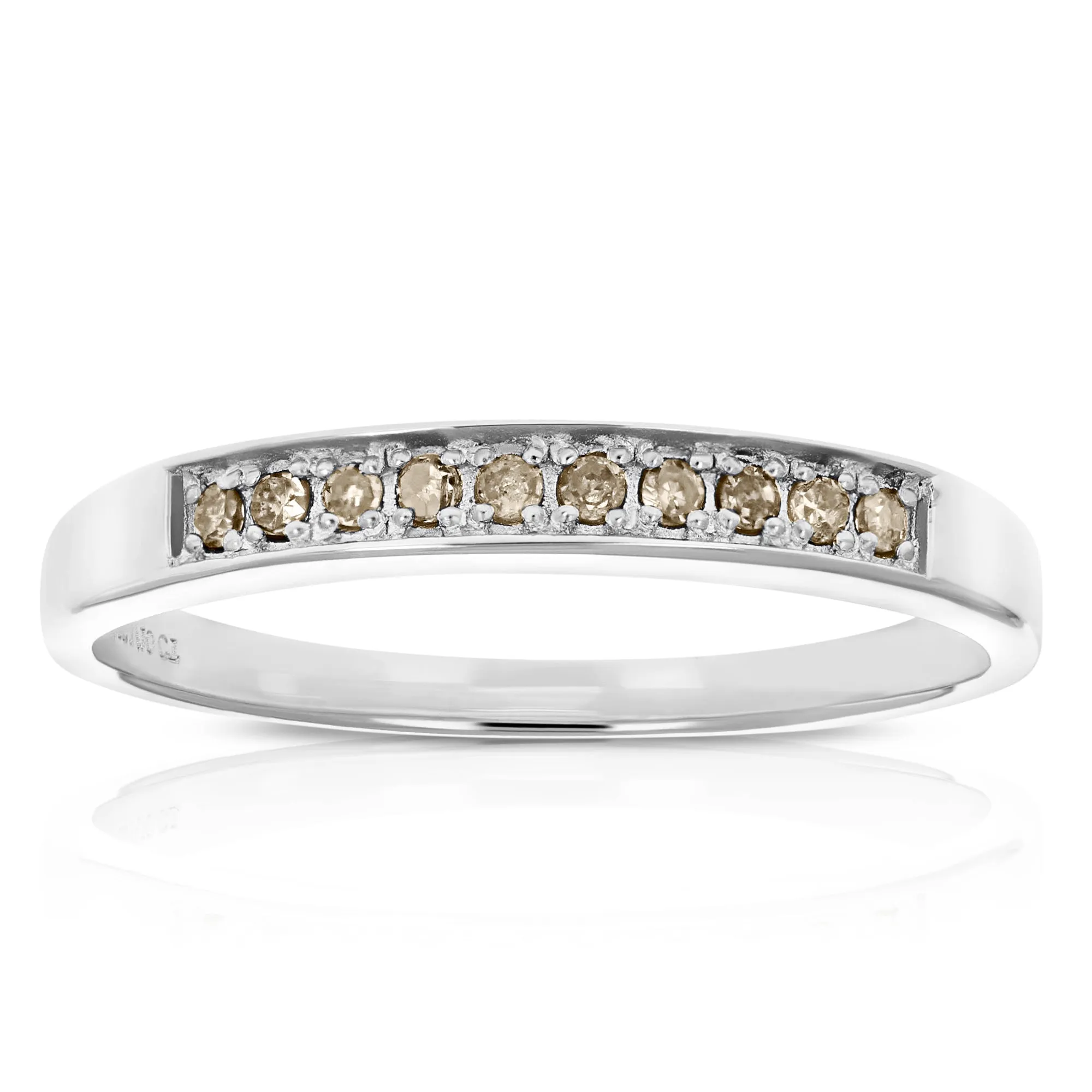 1/10 cttw Champagne Diamond Wedding Band in Sterling Silver