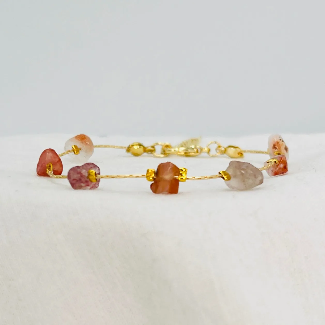 Adjustable Natural Stone Chain – Elegance & Versatility