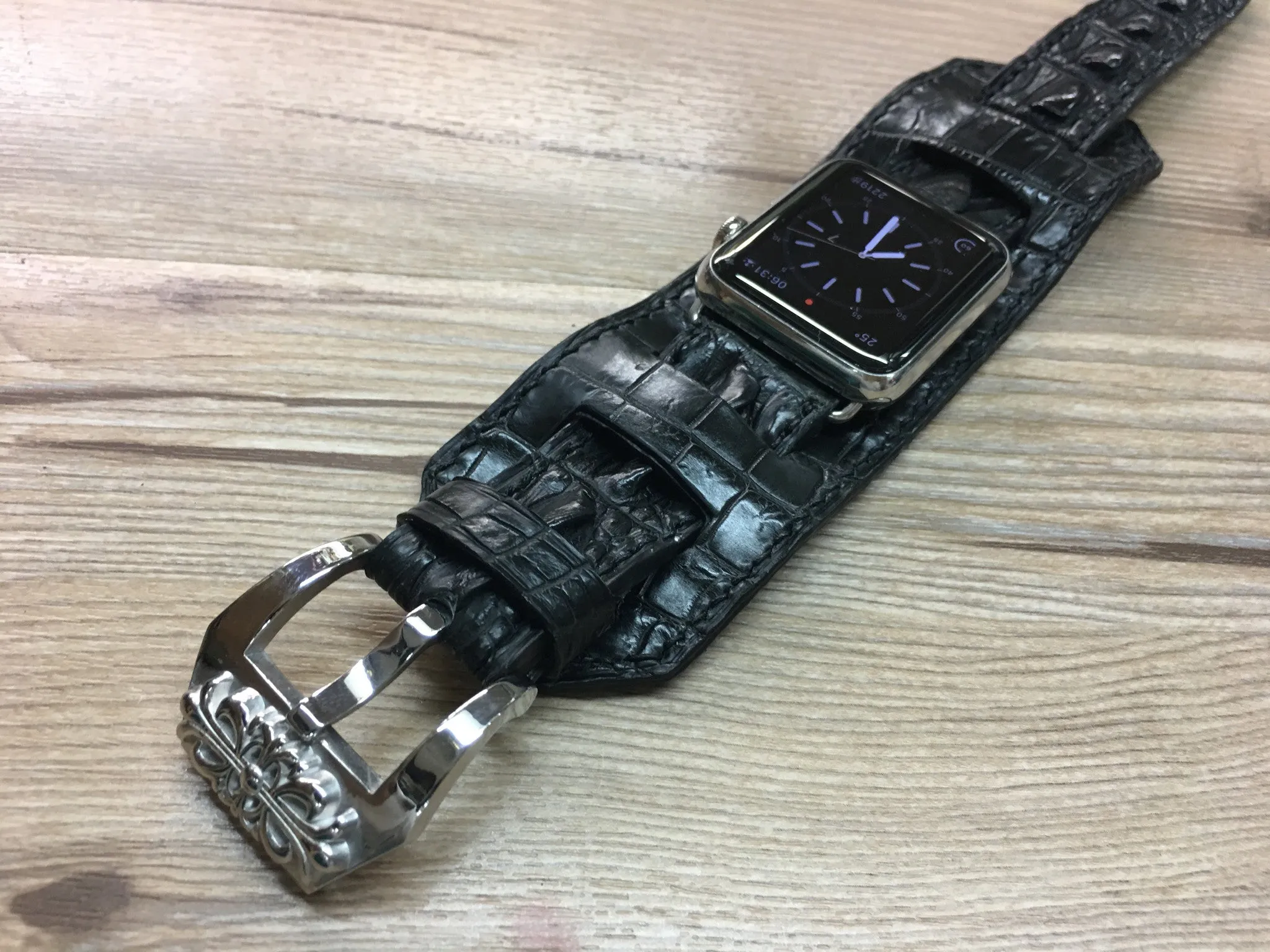 Apple Watch Ultra, Apple Watch 45mm watch band, Smartwatch Leather watch Band, Alligator Watch Band 49mm 44mm 42mm, Valentines Day Gift Ideas