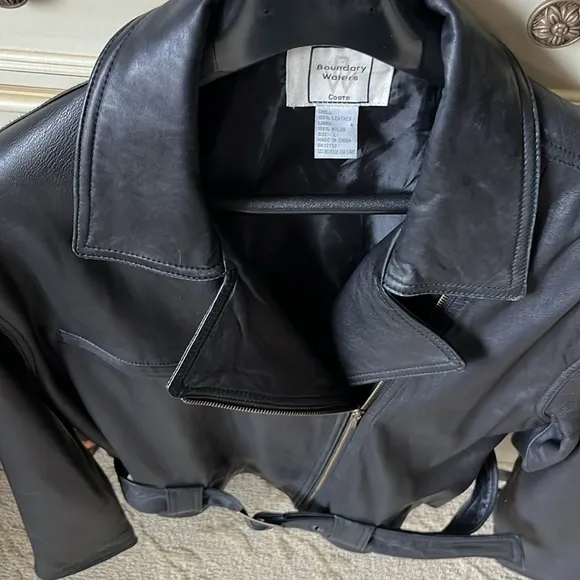 Boundary Waters  Premium Black Leather Moto jacket Size Large