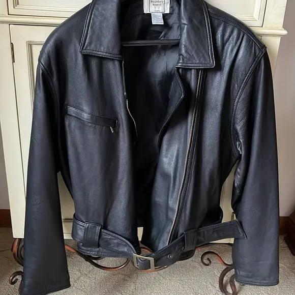 Boundary Waters  Premium Black Leather Moto jacket Size Large