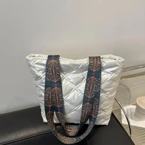 Chic Strap Quilted Handbag with Stylish Leather Printed Strap