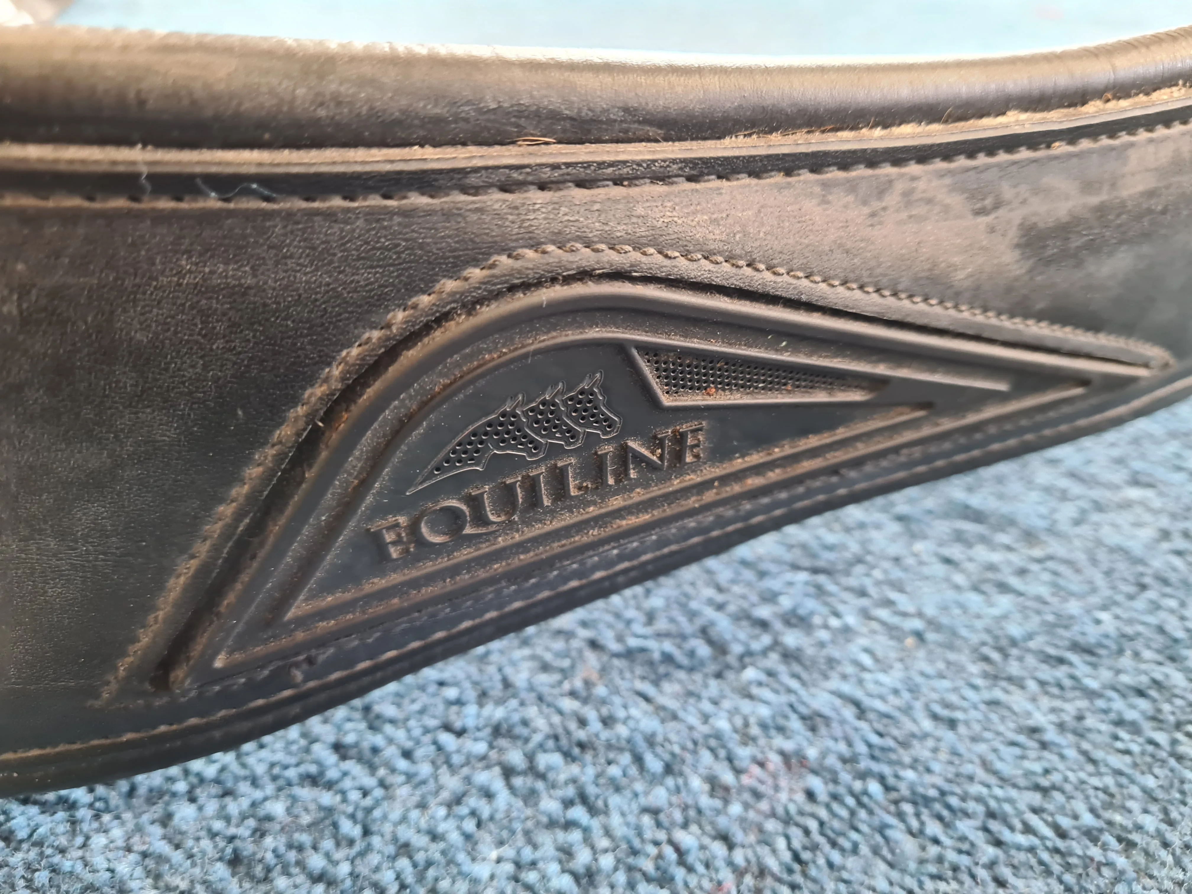 Equiline 52" padded leather girth black FREE POSTAGE ❤