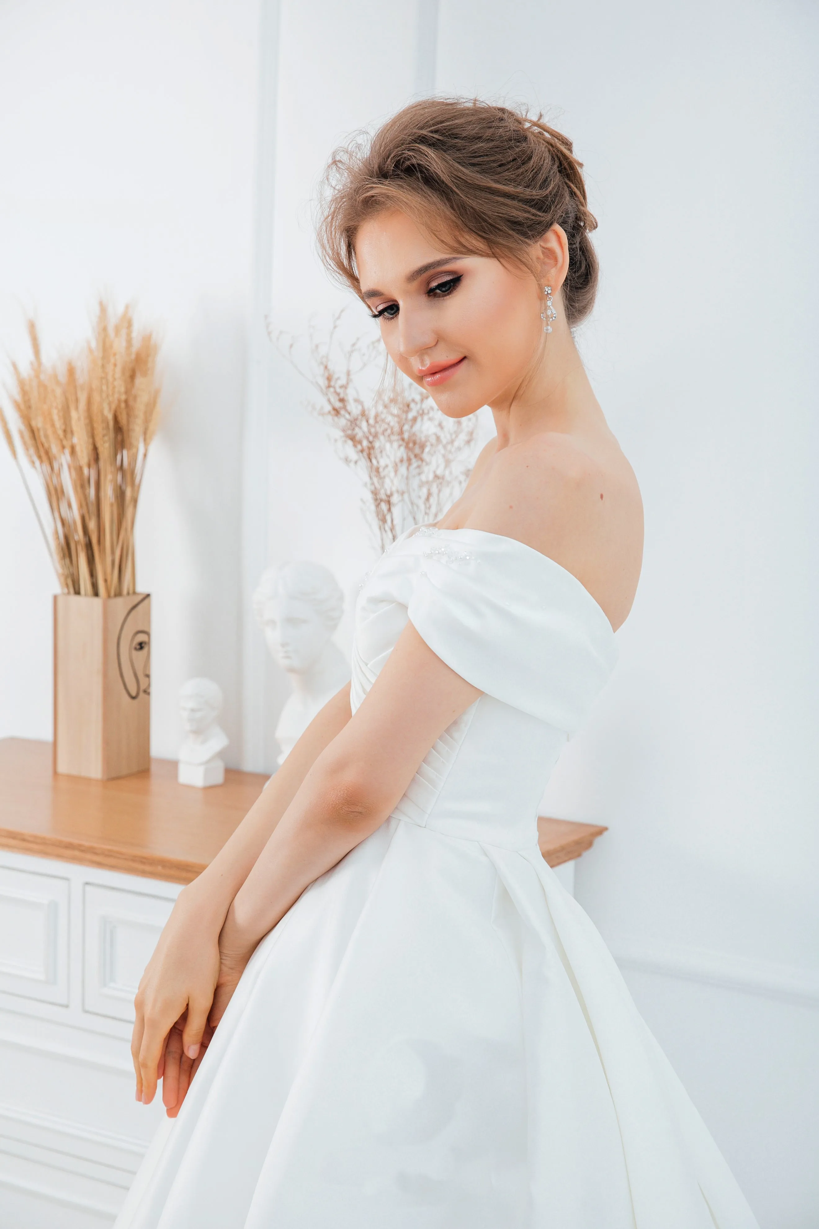 HALI Handmade Satin Crystal Beading Wedding Dress