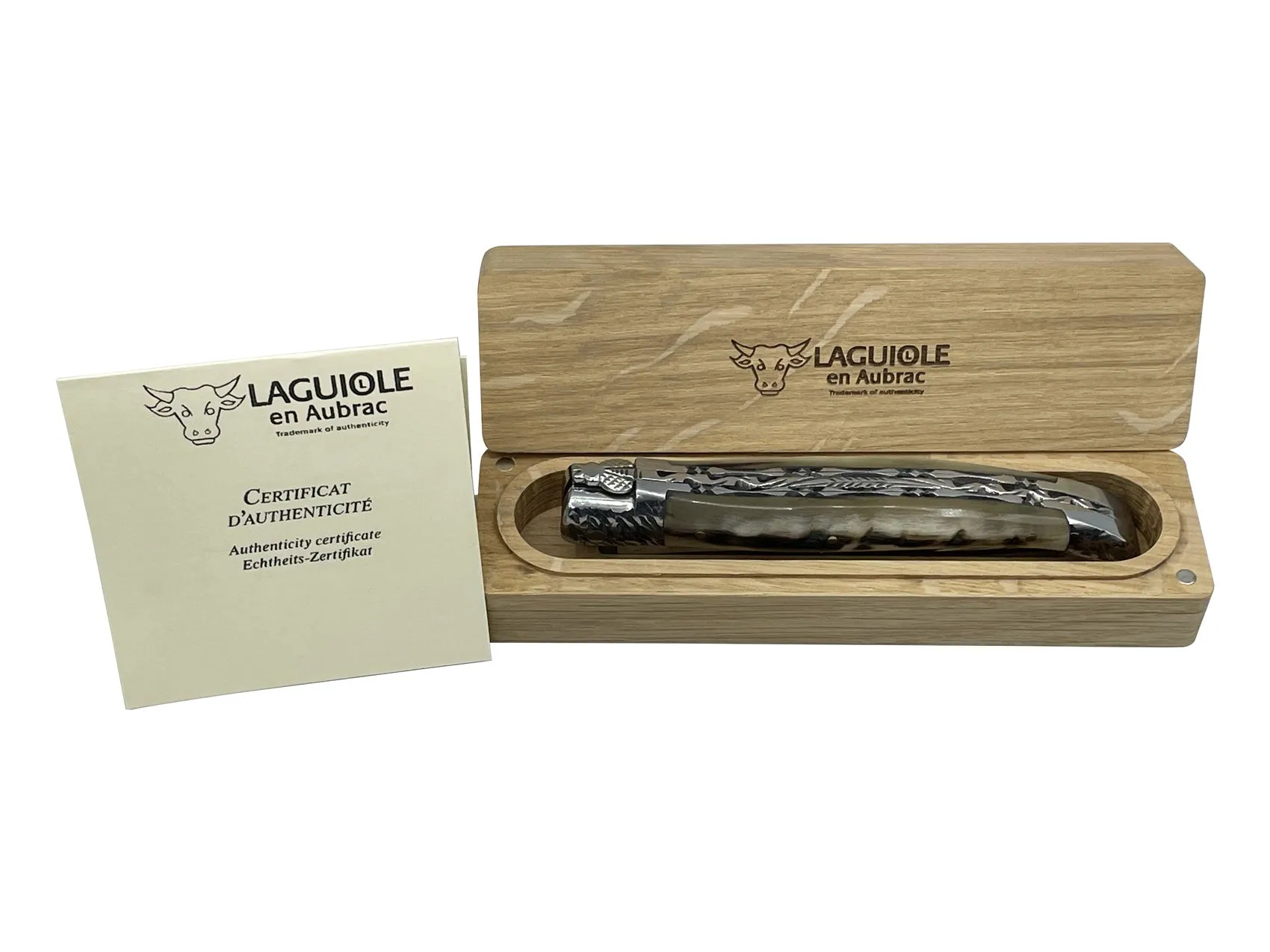 Laguiole en Aubrac Handcrafted Double Plates Multipurpose Knife Stainless Steel Bolsters, Sheep Horn Handle, 4.75 inches