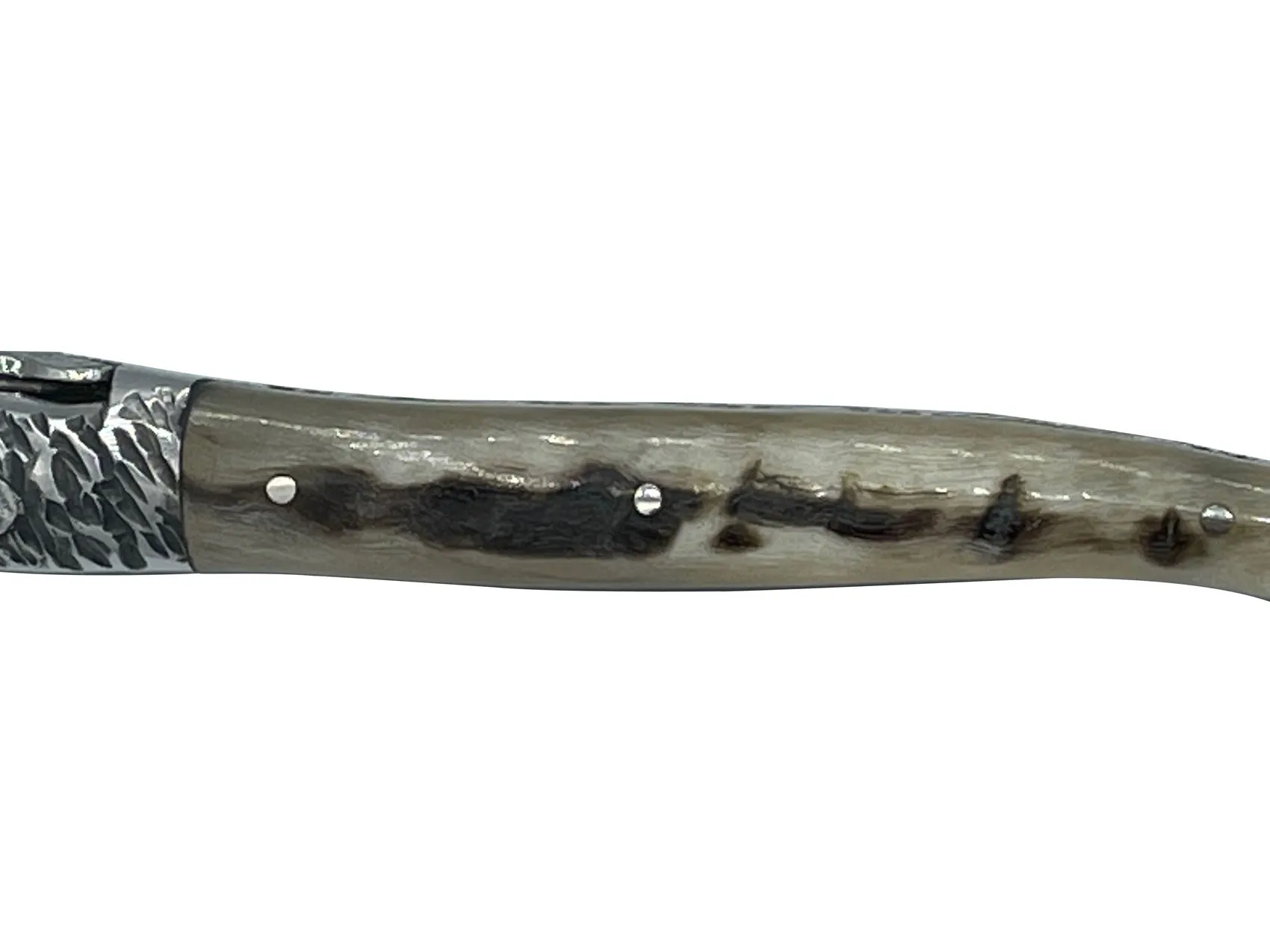 Laguiole en Aubrac Handcrafted Double Plates Multipurpose Knife Stainless Steel Bolsters, Sheep Horn Handle, 4.75 inches