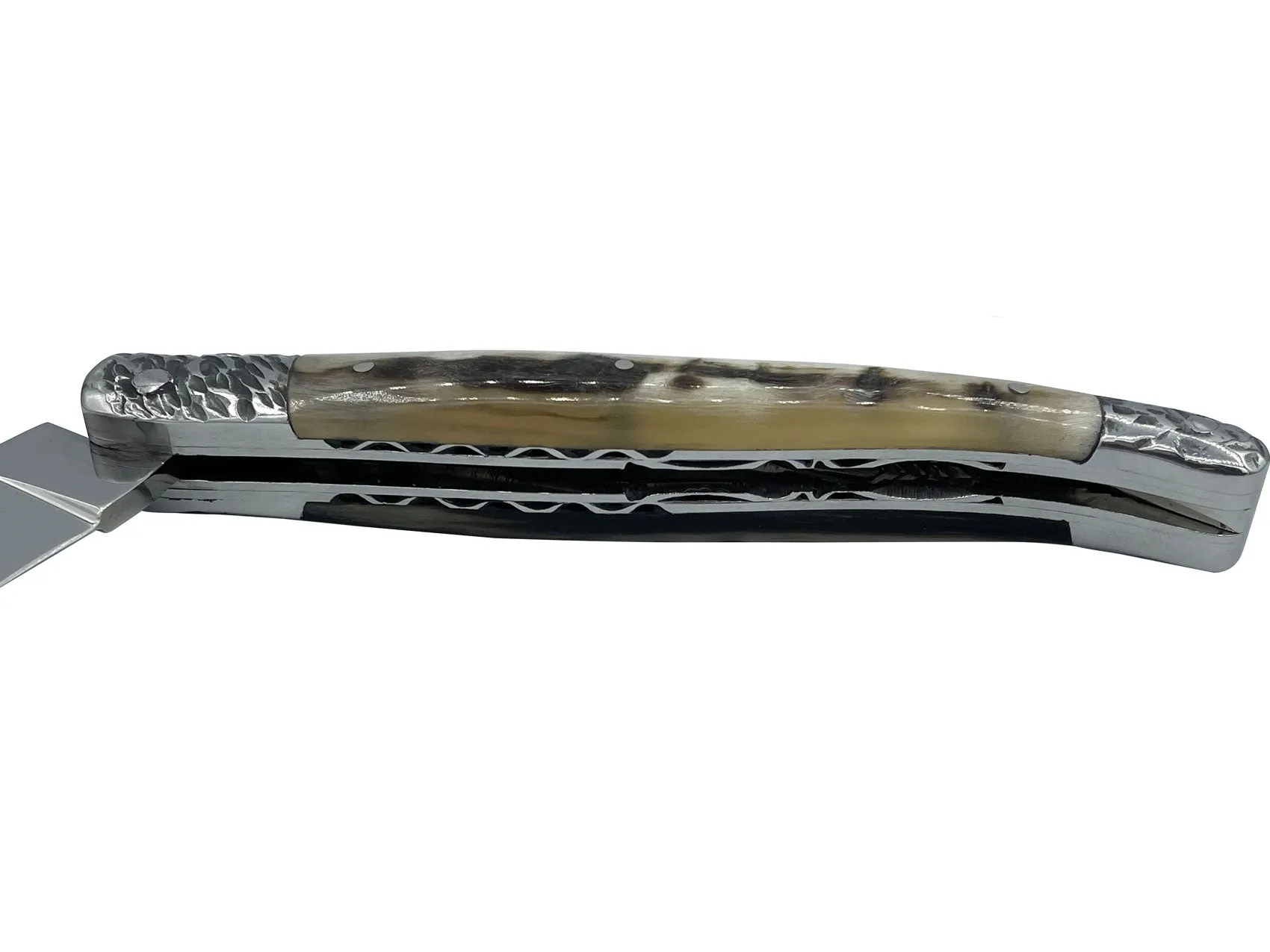 Laguiole en Aubrac Handcrafted Double Plates Multipurpose Knife Stainless Steel Bolsters, Sheep Horn Handle, 4.75 inches