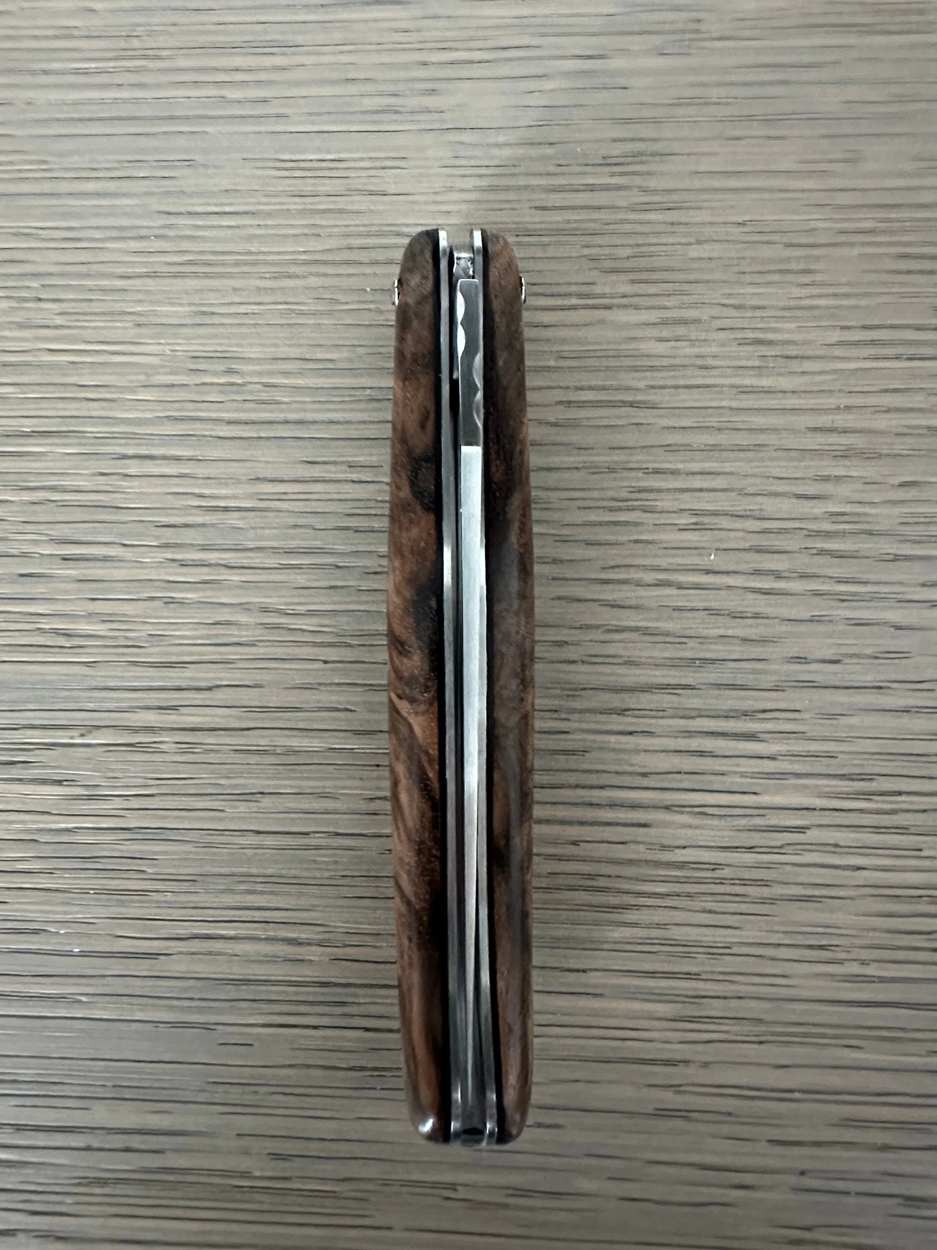 Laguiole en Aubrac Luxury Spring And Handcarved Plates Multipurpose Knife, Limited Edition Handcrafted Special Bee With Walnut Wood Handle, 4.75- Inches