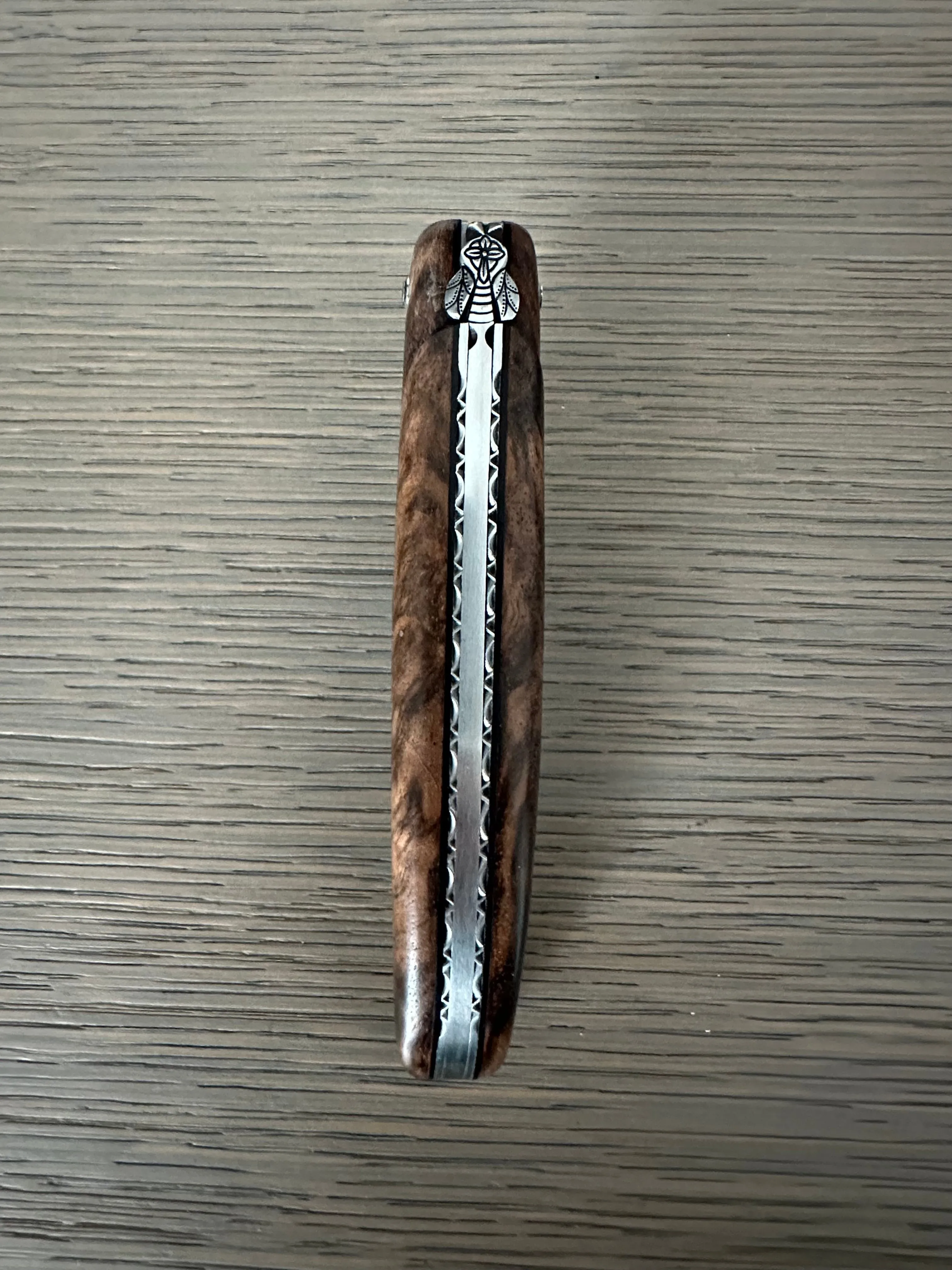 Laguiole en Aubrac Luxury Spring And Handcarved Plates Multipurpose Knife, Limited Edition Handcrafted Special Bee With Walnut Wood Handle, 4.75- Inches