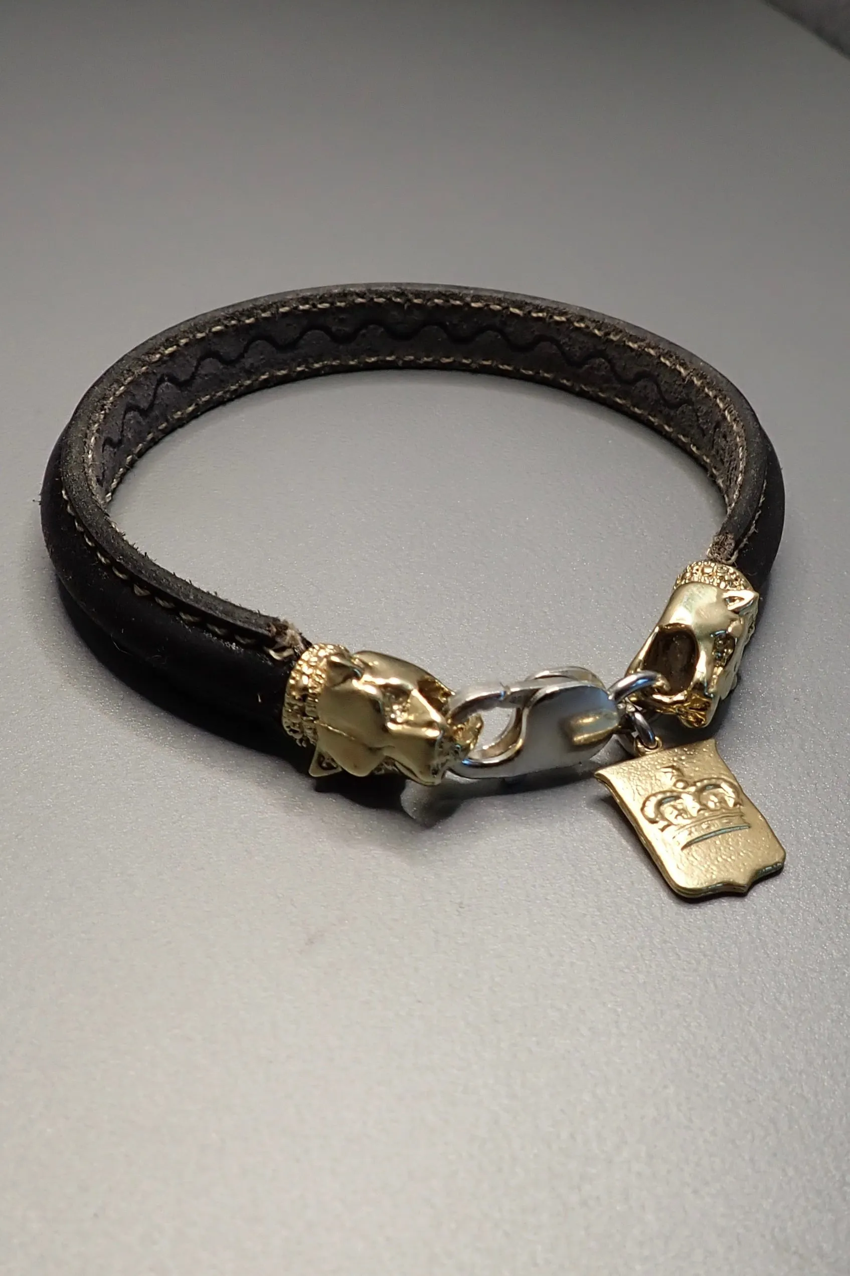 LEATHER LION BRACELET