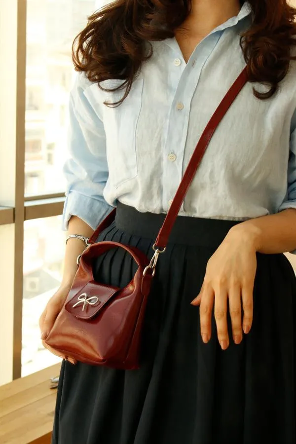 <tc>Sac à main pour femme Ribbon Bordeaux.

</tc>