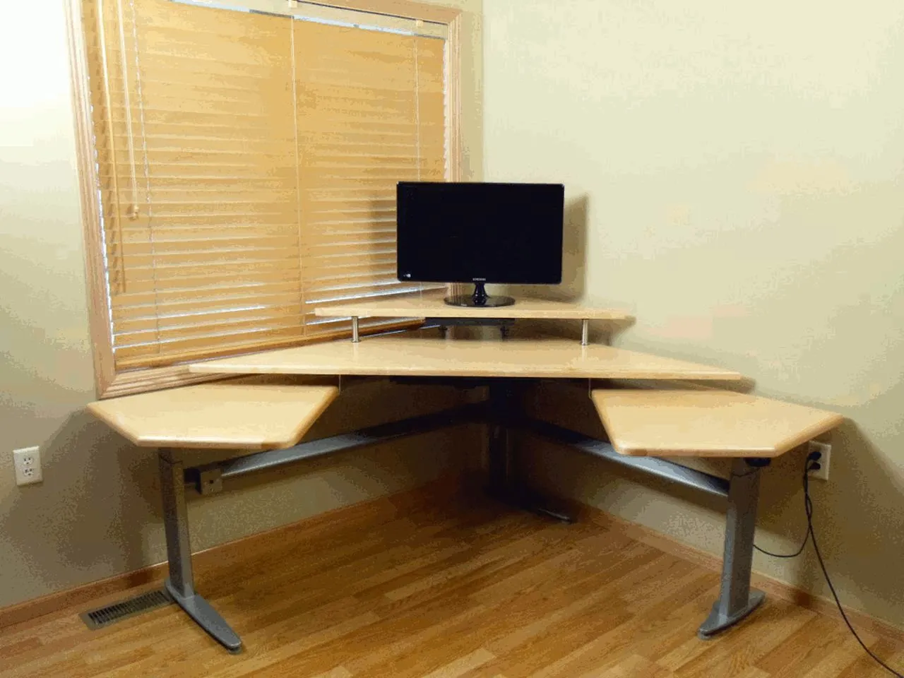 Maverick Corner Desk ideal for Quadriplegics in a Power Wheelchair - FREE USA SHIPPING