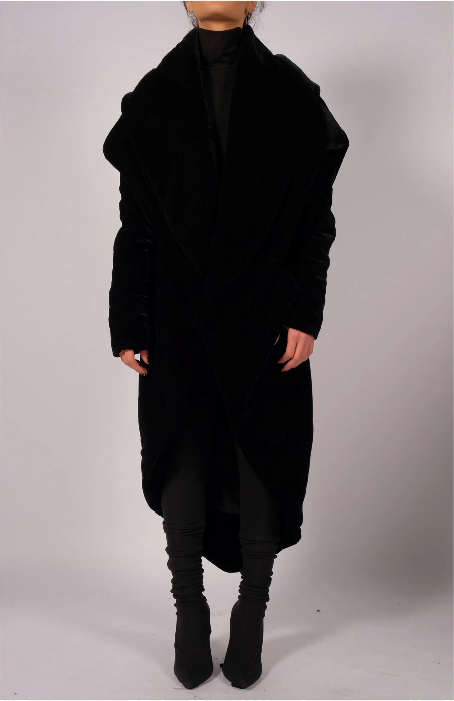 Padded Velvet Round Coat