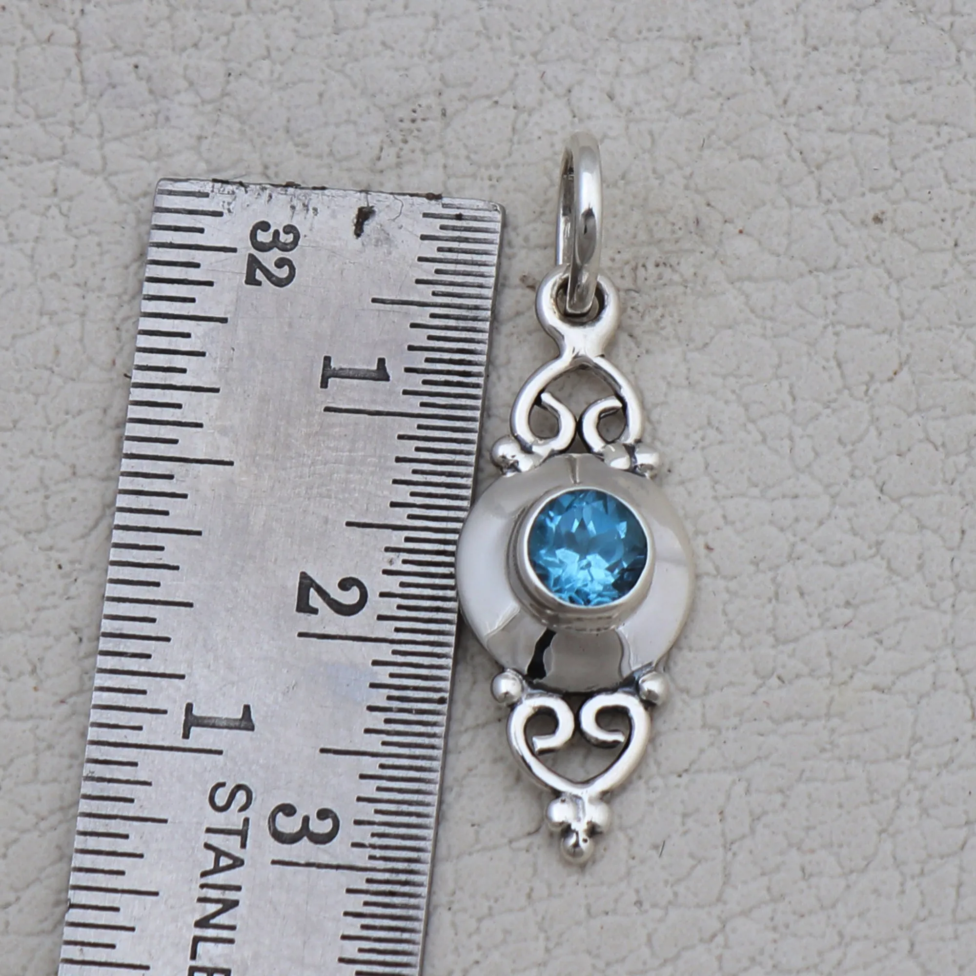 Peridot Silver Minimalist Pendant
