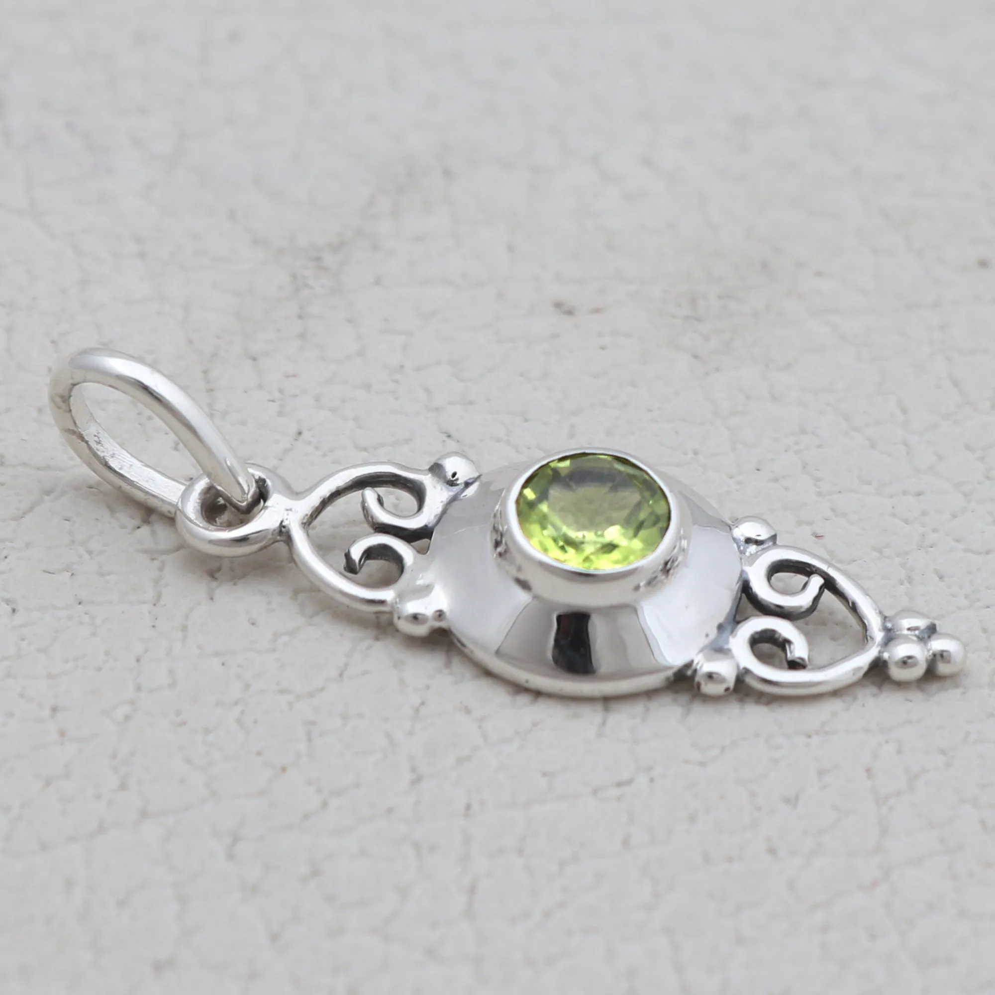 Peridot Silver Minimalist Pendant