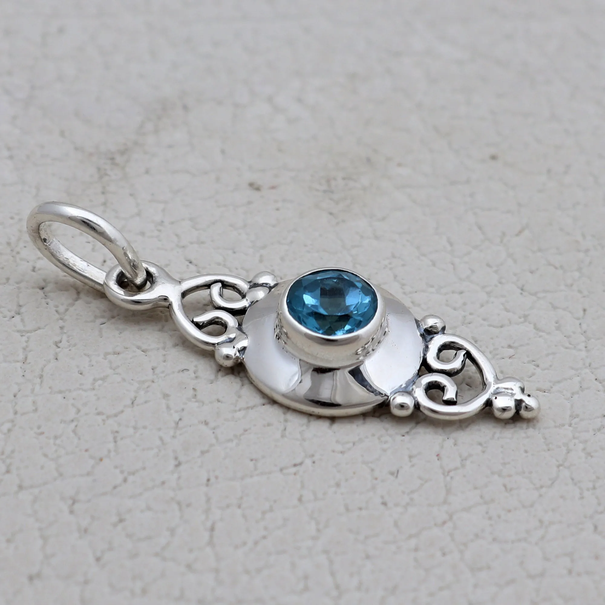Peridot Silver Minimalist Pendant
