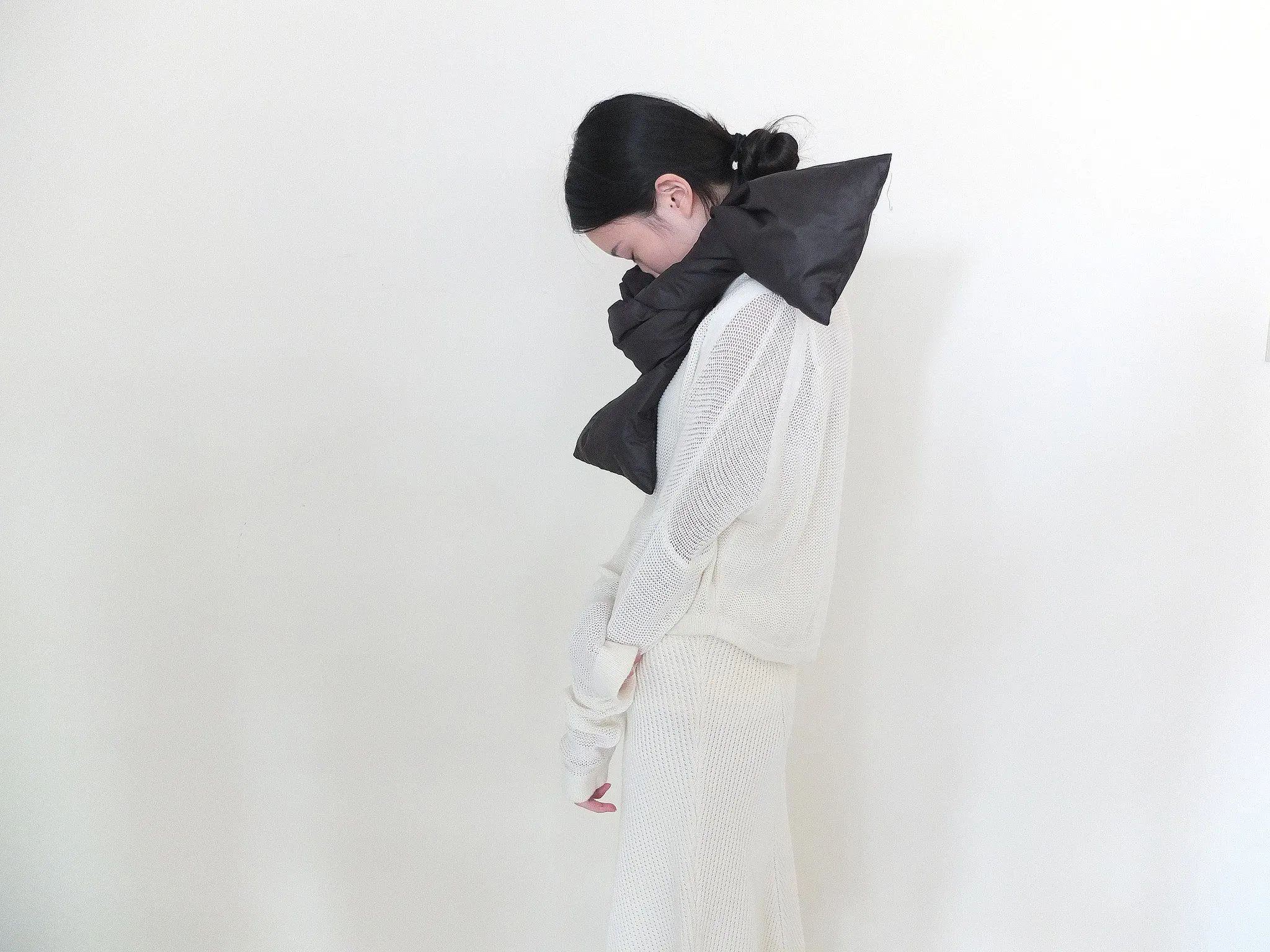 PLUME SCARF