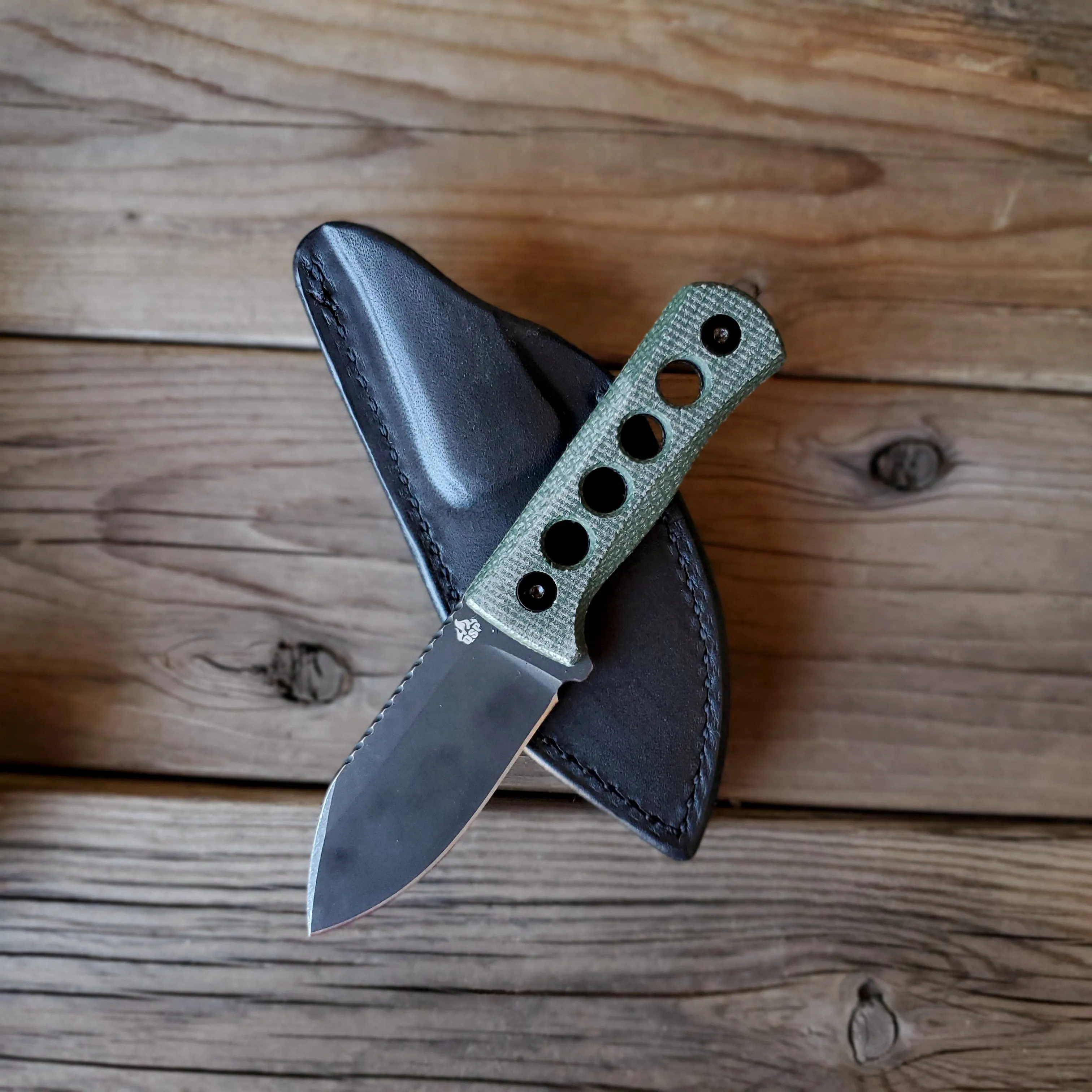 QSP Canary K.N.I.F.E with handcrafted leather Sheath