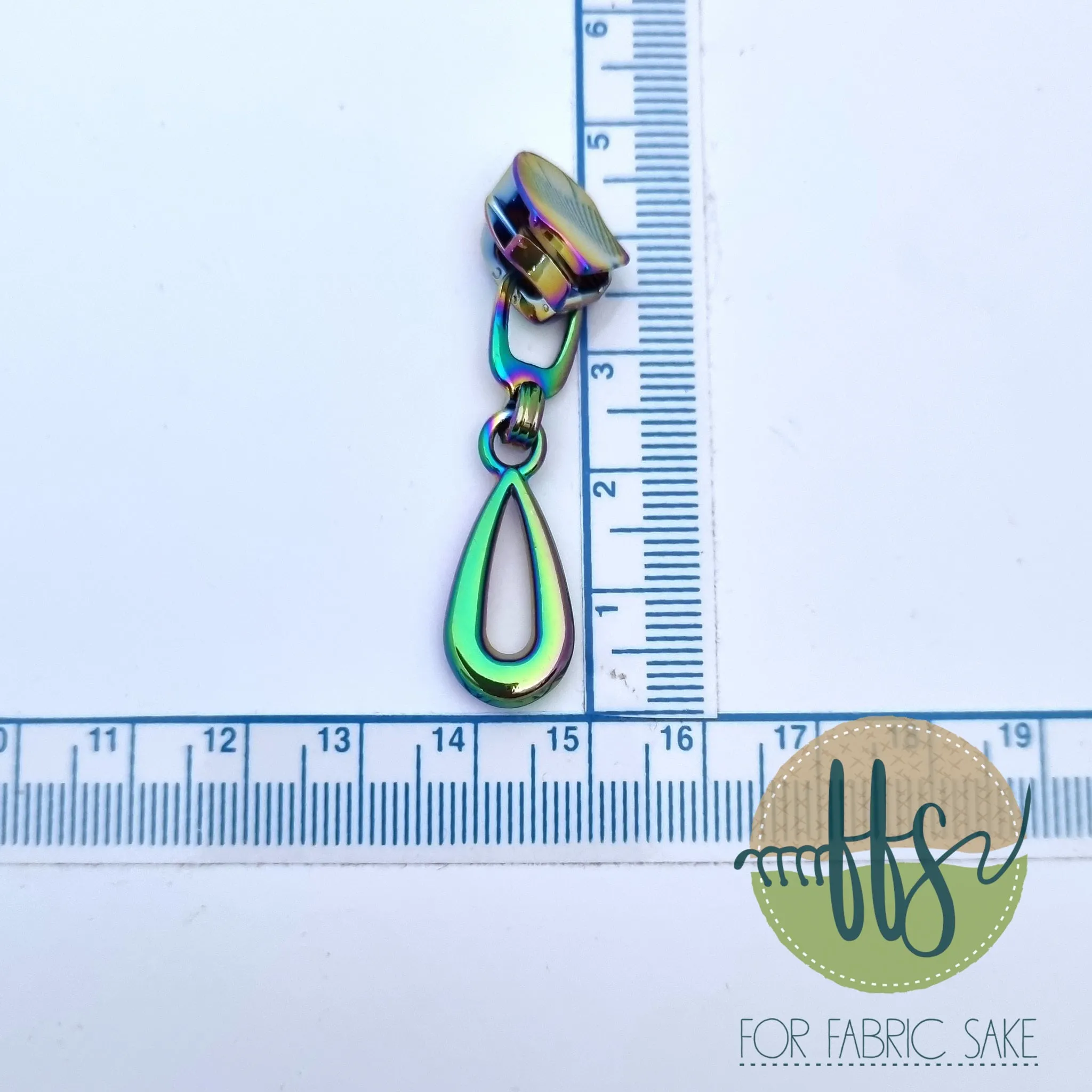 Raindrop Zipper Pull