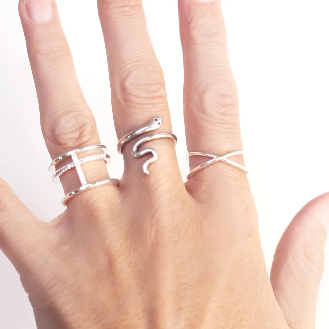 Ring Criss Cross Minimalist in Sterling Silver