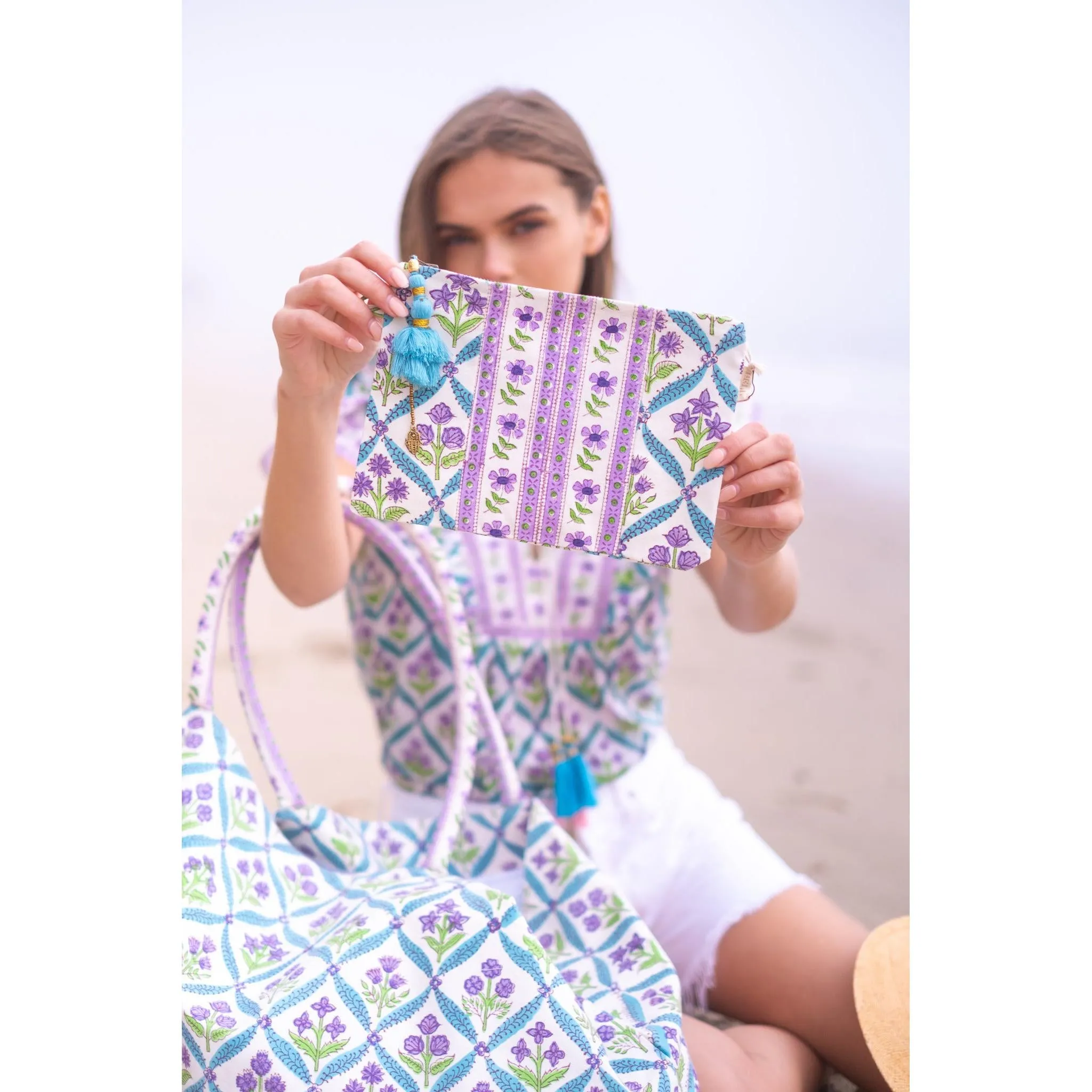 Small Zipper Pouch